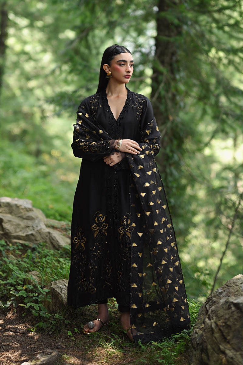 Hue Pret | Farasha Luxury Pret | Rimah XL Black Pure Sheesha Silk