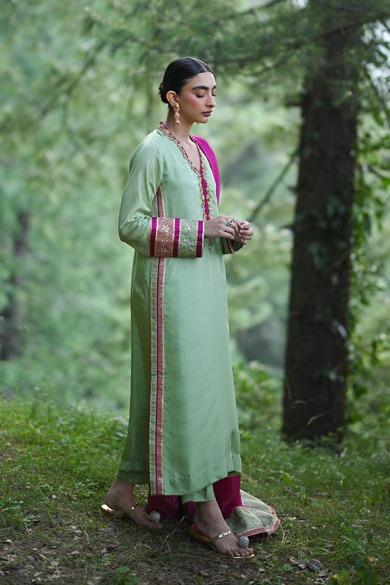 Hue Pret | Farasha Luxury Pret | Mishfa XS Pure Silk Apple Green