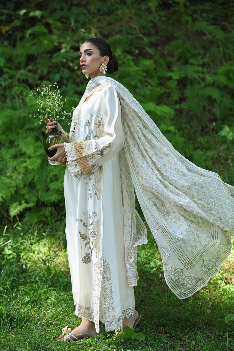 Hue Pret | Farasha Luxury Pret | Nooreh Custom Size Ivory Pure Sheesha Silk