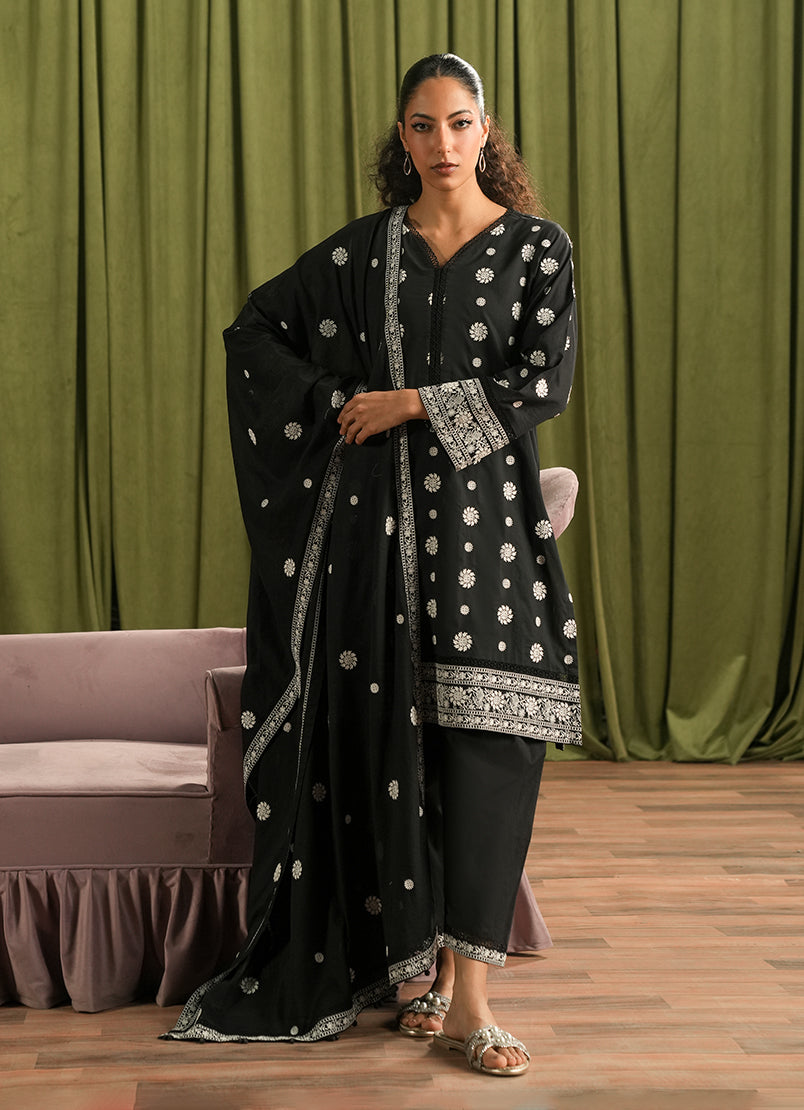 Image | Spring the Tea | ICSE-213669-12383 XS Black Cotton
