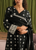 Image | Spring the Tea | ICSE-213669-12383 M Black Cotton