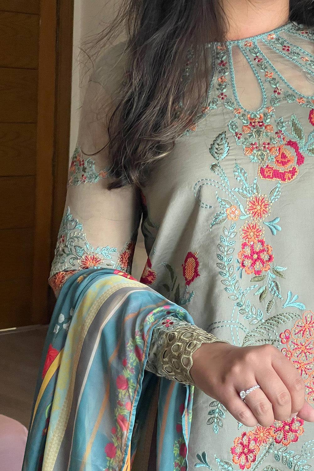 Maryum N Maria | Koel 25 | LAOISE - MS50277 - Pakistani Designer Dress - by Maryum N Maria | Type: Ladies Clothes - 100% Original at Saira Sultan