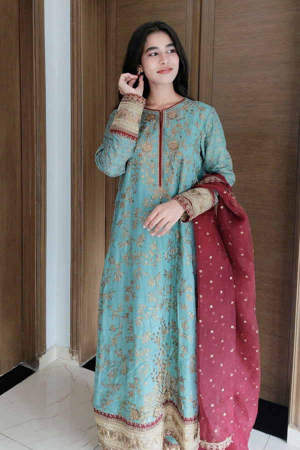 Maryum N Maria | Farisha Formals| SOPHIA - MW40088 - Pakistani Designer Dress - by Maryum N Maria - Type : Ladies Clothes - 100% Original at Saira Sultan