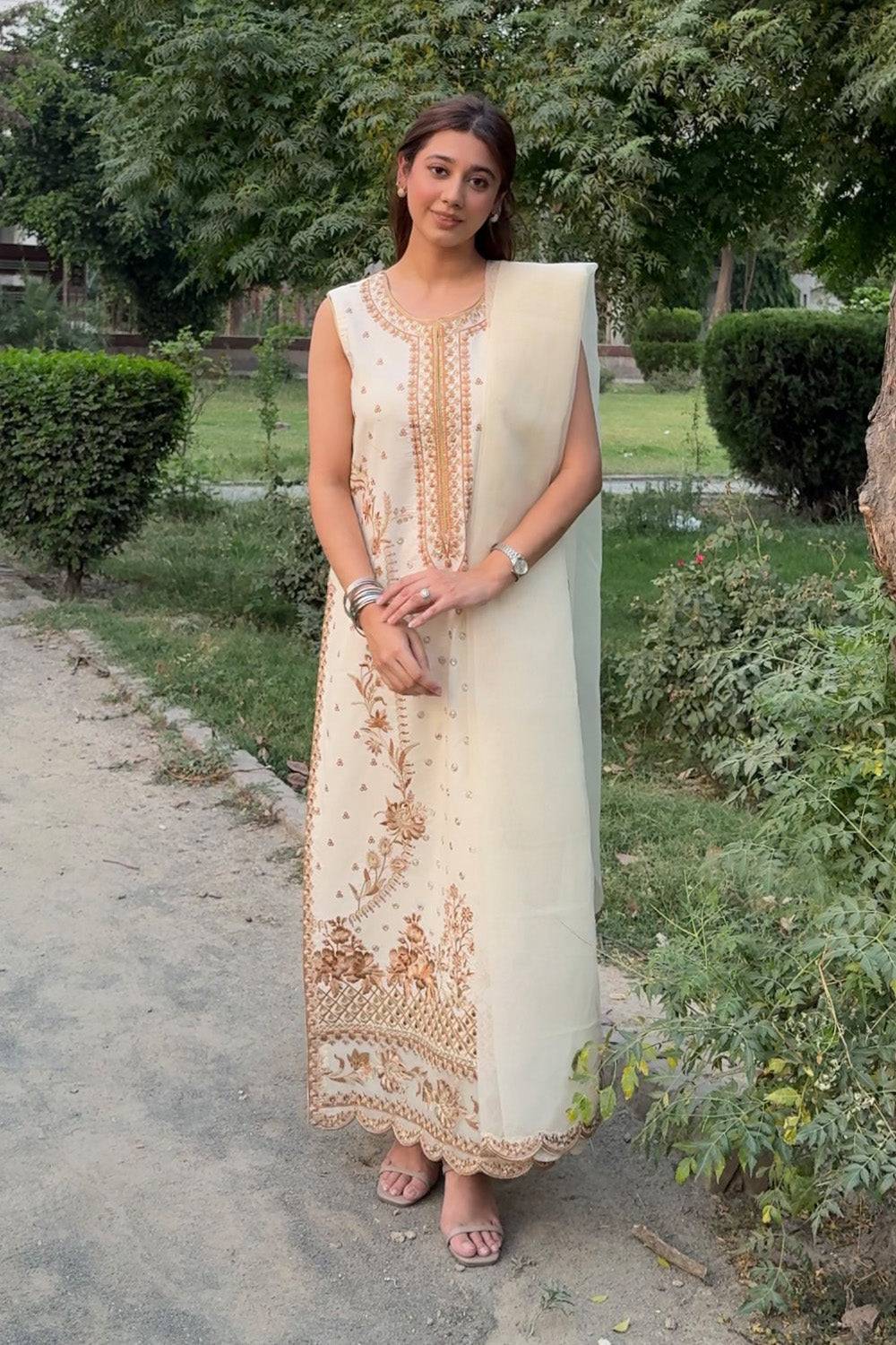 Maryum N Maria | Koel 25 | RÓISÍN - MS50275 - Pakistani Designer Dress - by Maryam N Maria | Type: Ladies Clothes - 100% Original at Saira Sultan