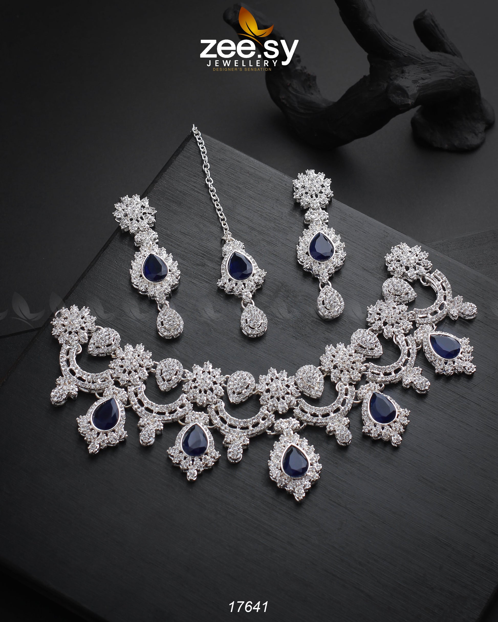 Aether Necklace Silver Blue