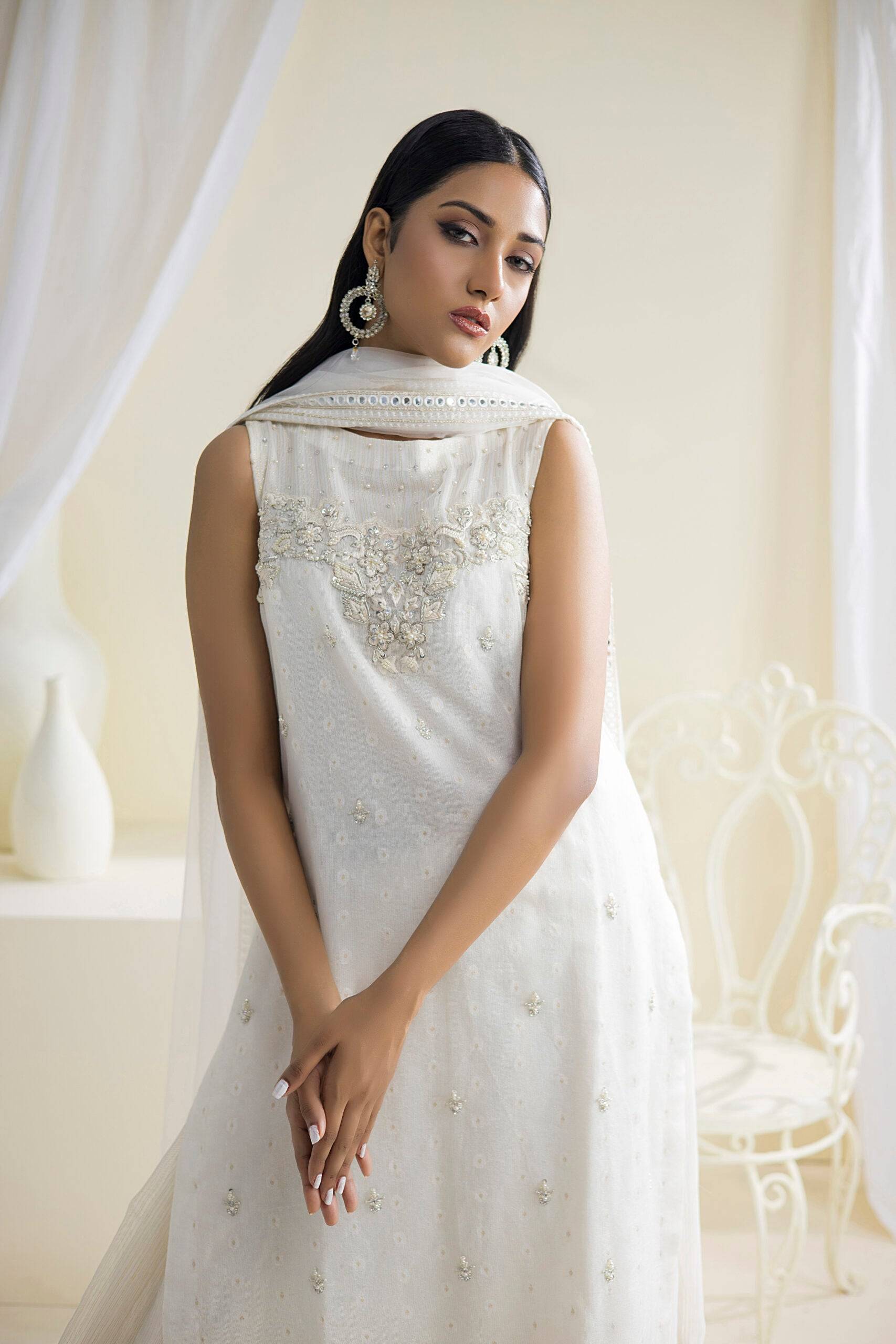 Farhat Jahan | Luxury Pret | Chloe - Pakistani Designer Dress - by Farhat Jahan | Type: Formal - 100% Original at Saira Sultan