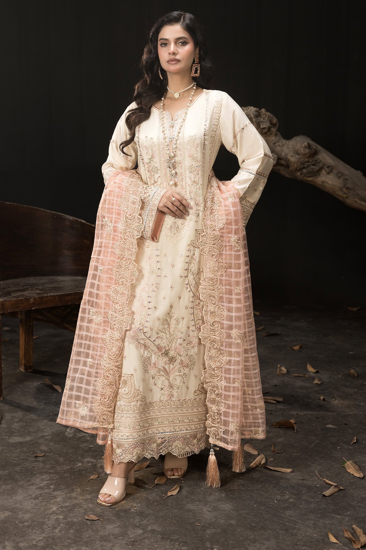 Imrozia Premium | Gulzar e Dil | I.P-96 Kainaat M Ivory Viscose