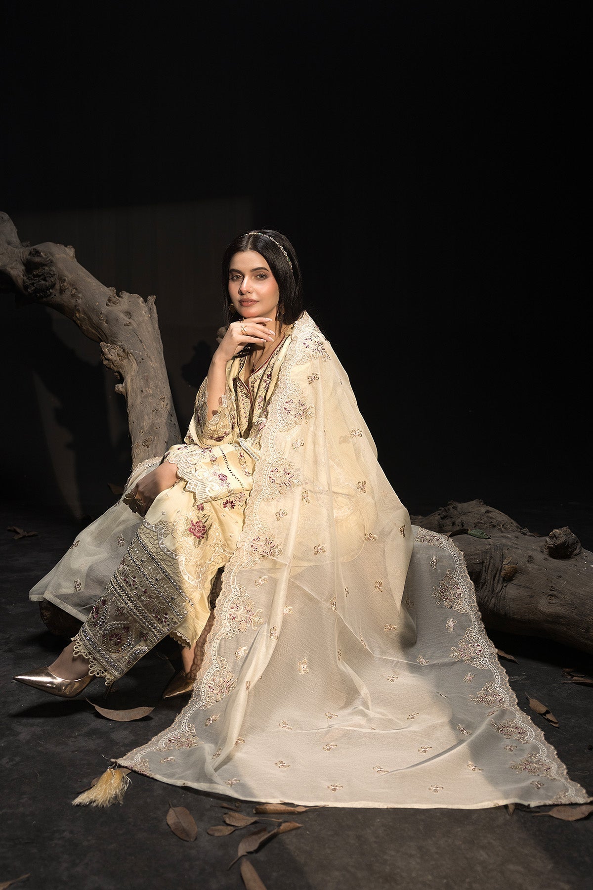 Imrozia Premium | Gulzar e Dil | I.P-97 Mehr XL Pastel Yellow Viscose