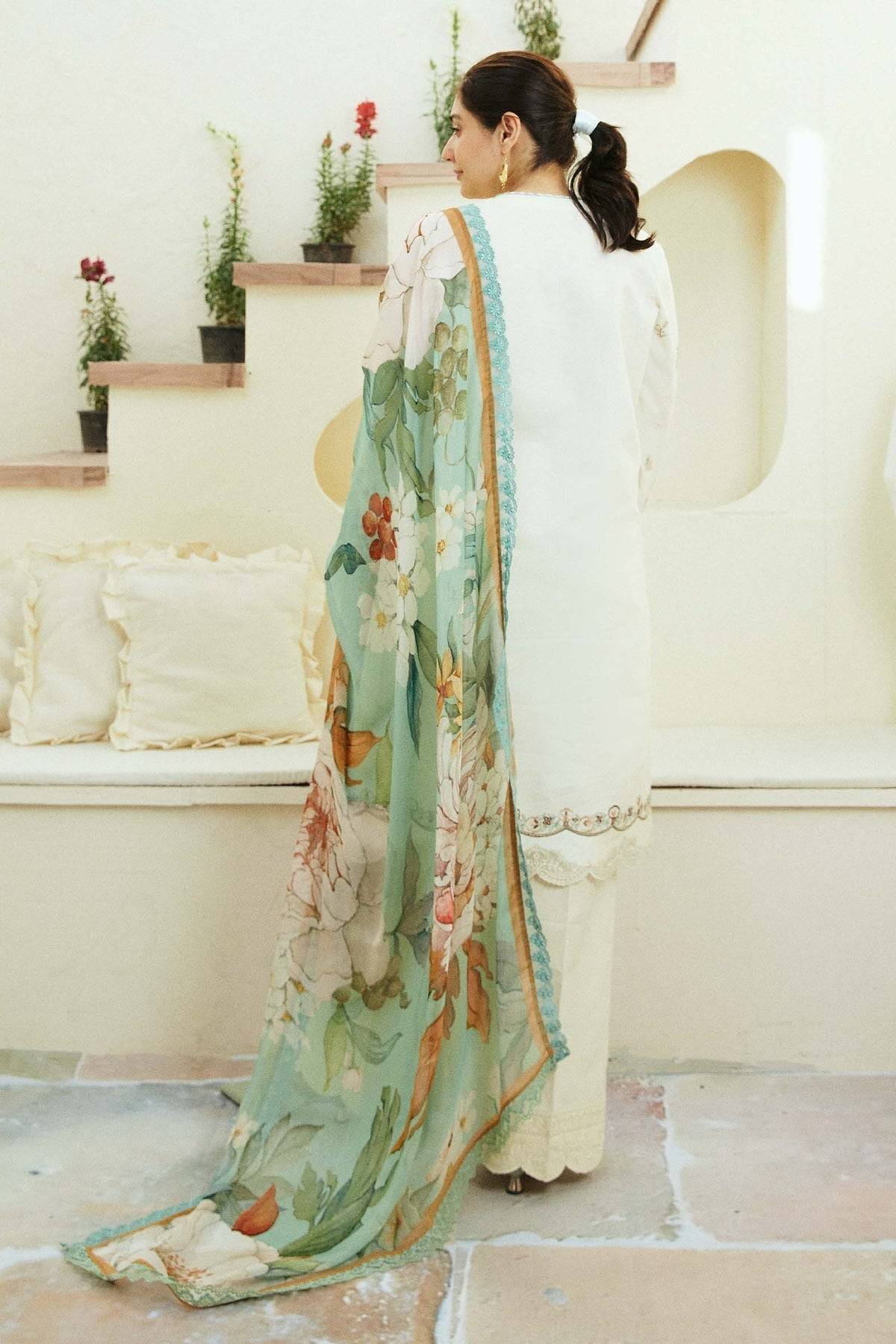 Zara Shahjahan | Coco Lawn Eid Edit 24 | IVORY-D10 - Pakistani Designer Dress - by Zara Shahjahan | Type: Luxury - 100% Original at Saira Sultan