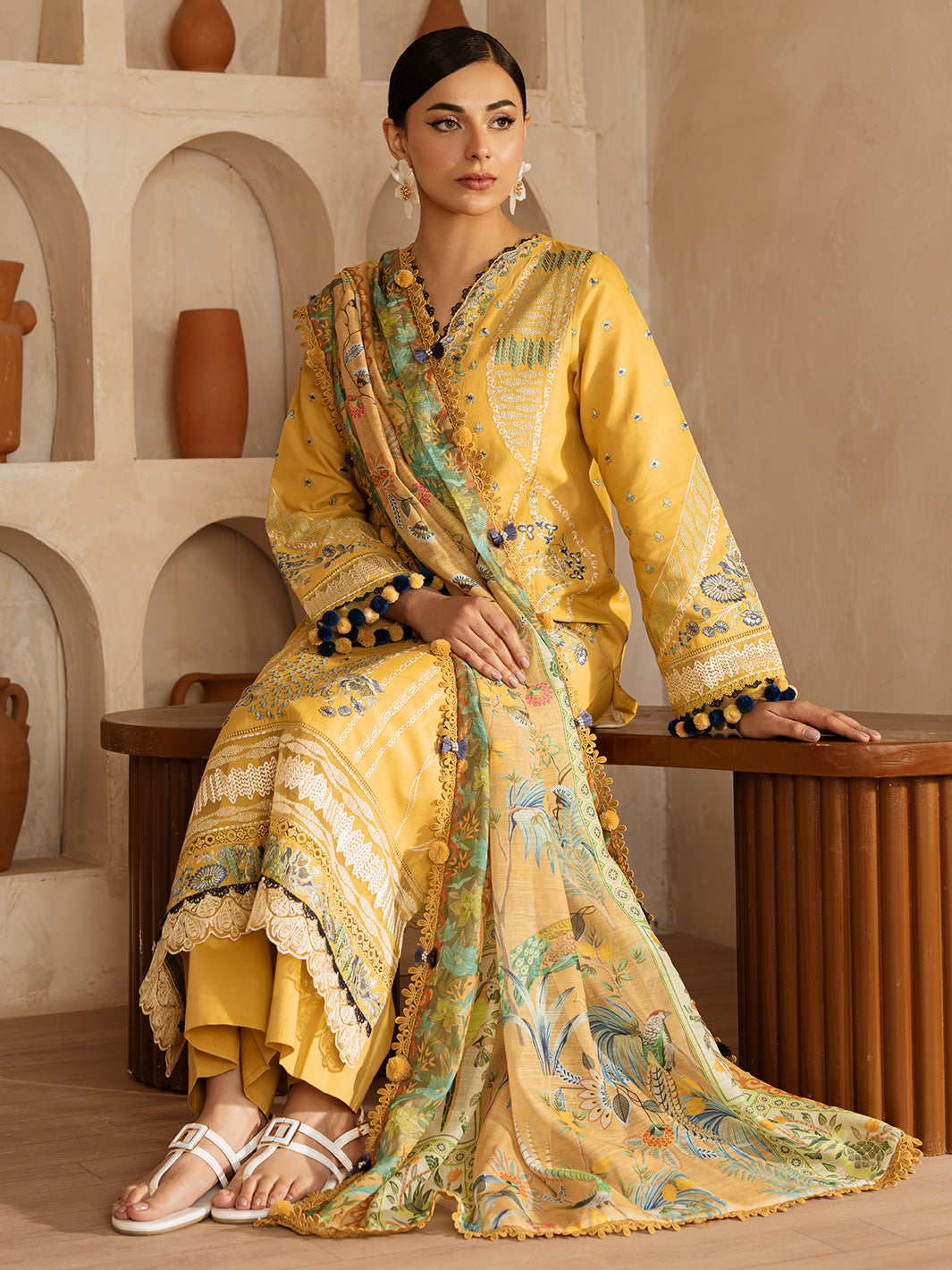 Mahnur | Florence Luxury Lawn 25 | ILENA XL Yellow Lawn