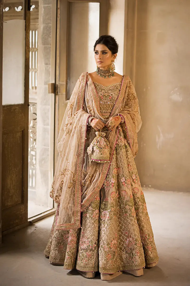 Erum Khan | Jahan Wedding 23 | Taara - Pakistani Designer Dress - by Erum Khan | Type: Bridal - 100% Original at Saira Sultan