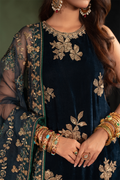 Iznik | Exclusive Velvet | IV-51 - Pakistani Designer Dress - by Iznik | Type: Ladies Clothes - 100% Original at Saira Sultan