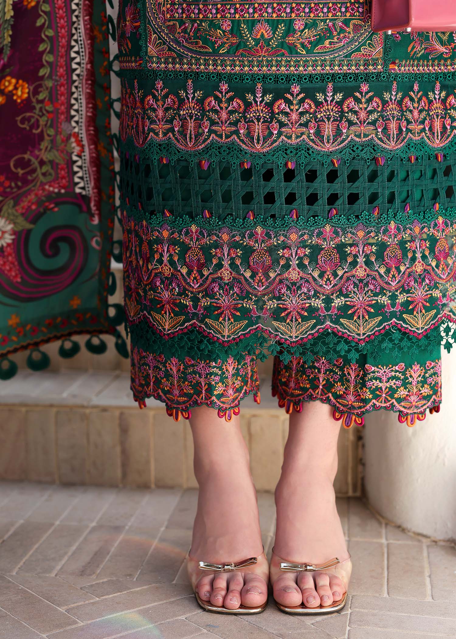 Kanwal Malik | Elysia Luxury Lawn 25 | Sierra L Bottle Green Lawn