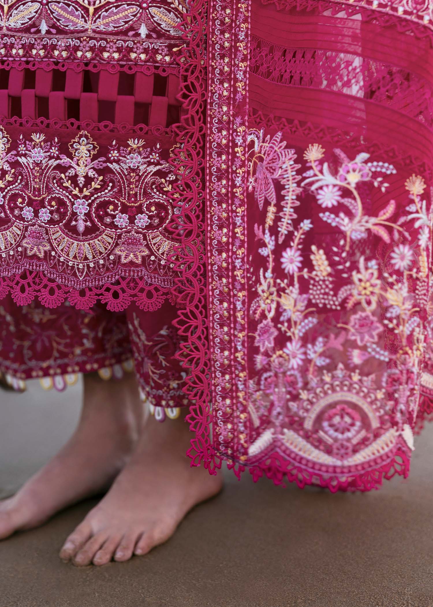 Kanwal Malik | Elysia Luxury Lawn 25 | Evaline M Fuchsia Pink Lawn