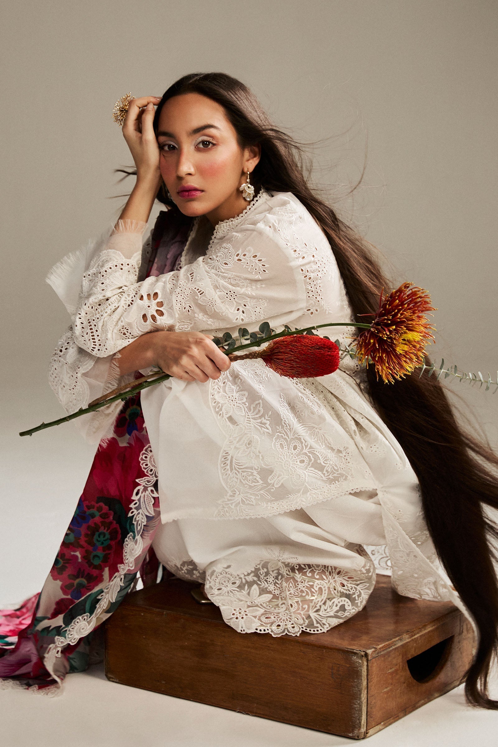 Zara Shahjahan | Satori 25 | Kaori-1A M White Lawn