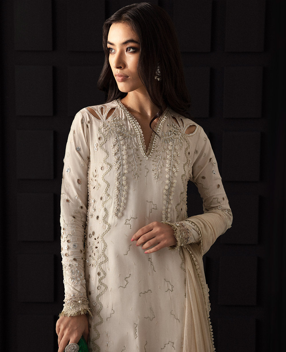 Republic Womenswear | Jeune Fille 24 | LF-163 - Pakistani Designer Dress - by Republic Womenswear | Type: Formal - 100% Original at Saira Sultan