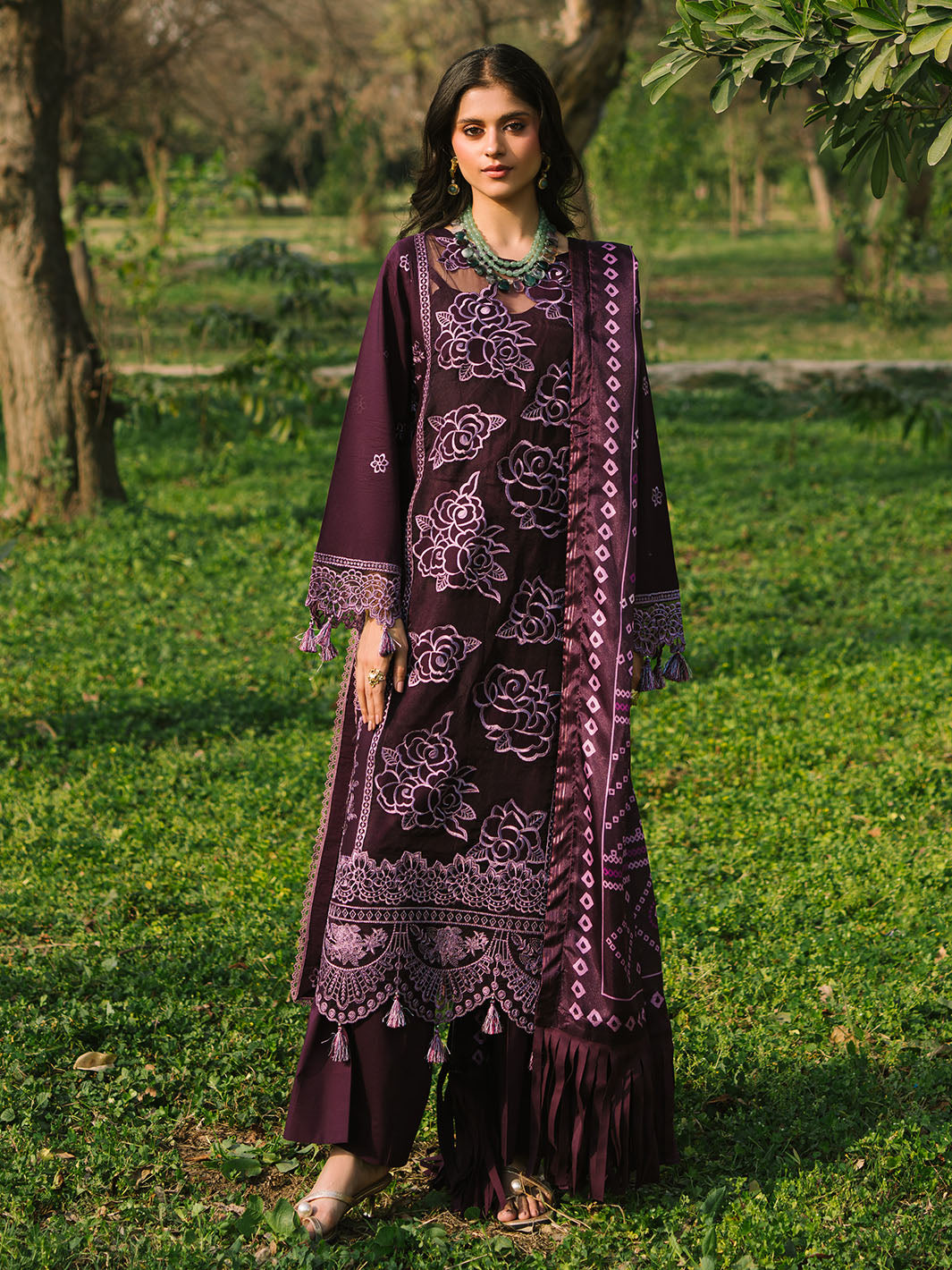 Mahnur | Dahlia Luxury Lawn 25 | Lea XS Wine Berry Lawn