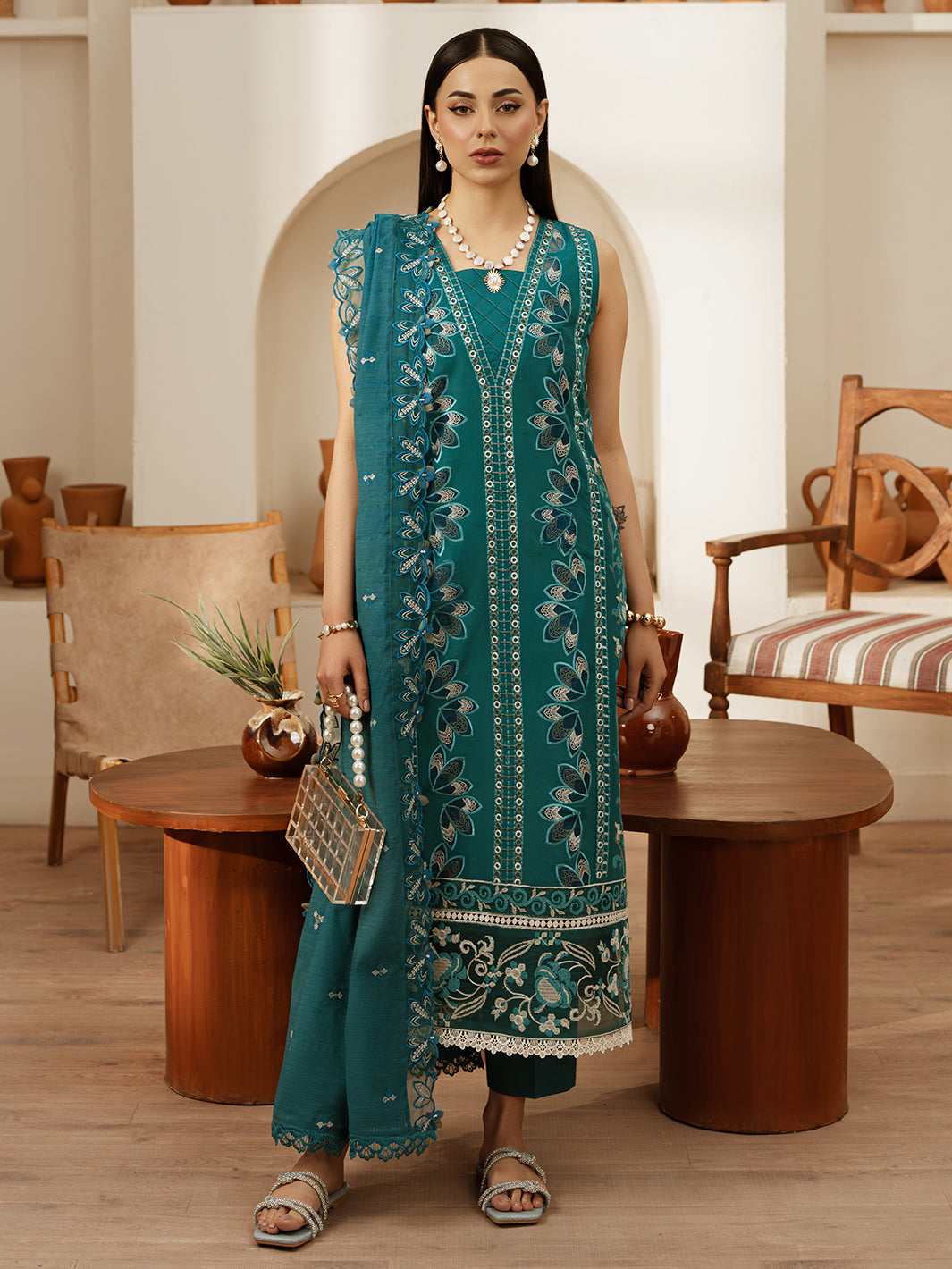 Mahnur | Florence Luxury Lawn 25 | LANA XS Teal Green Lawn