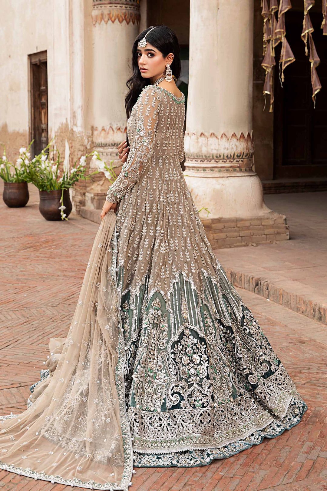 Maria B | Bridal Couture | Mehrinoz - Pakistani Designer Dress - by Maria B | Type: Ladies Clothes - 100% Original at Saira Sultan