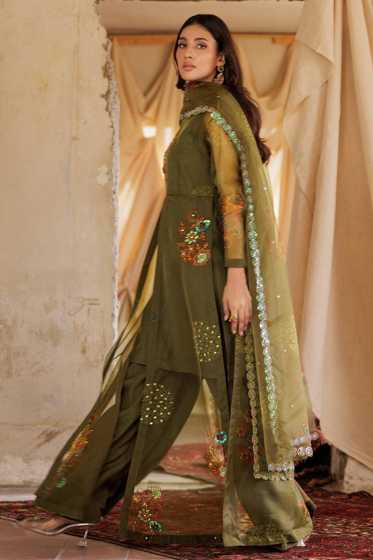 Charizma | Festive Pret | CMA-5-128
