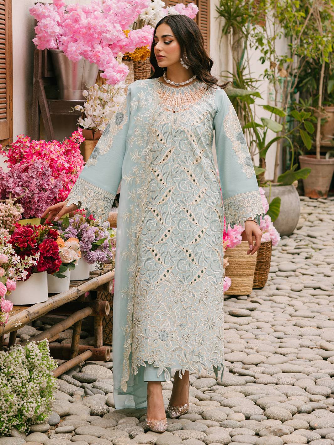 Mahnur | Mahrukh Eid Edit 24 | MILANO - Pakistani Designer Dress - by Mahnur | Type: Luxury - 100% Original at Saira Sultan