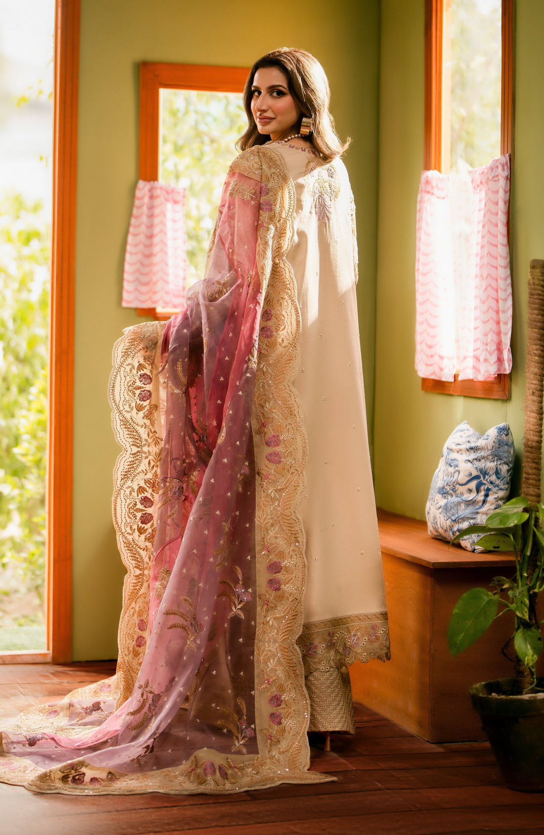 Maryum N Maria | Luxury Lawn 24 | Kissa -  Maryum N Maria Luxury -  Saira Sultan