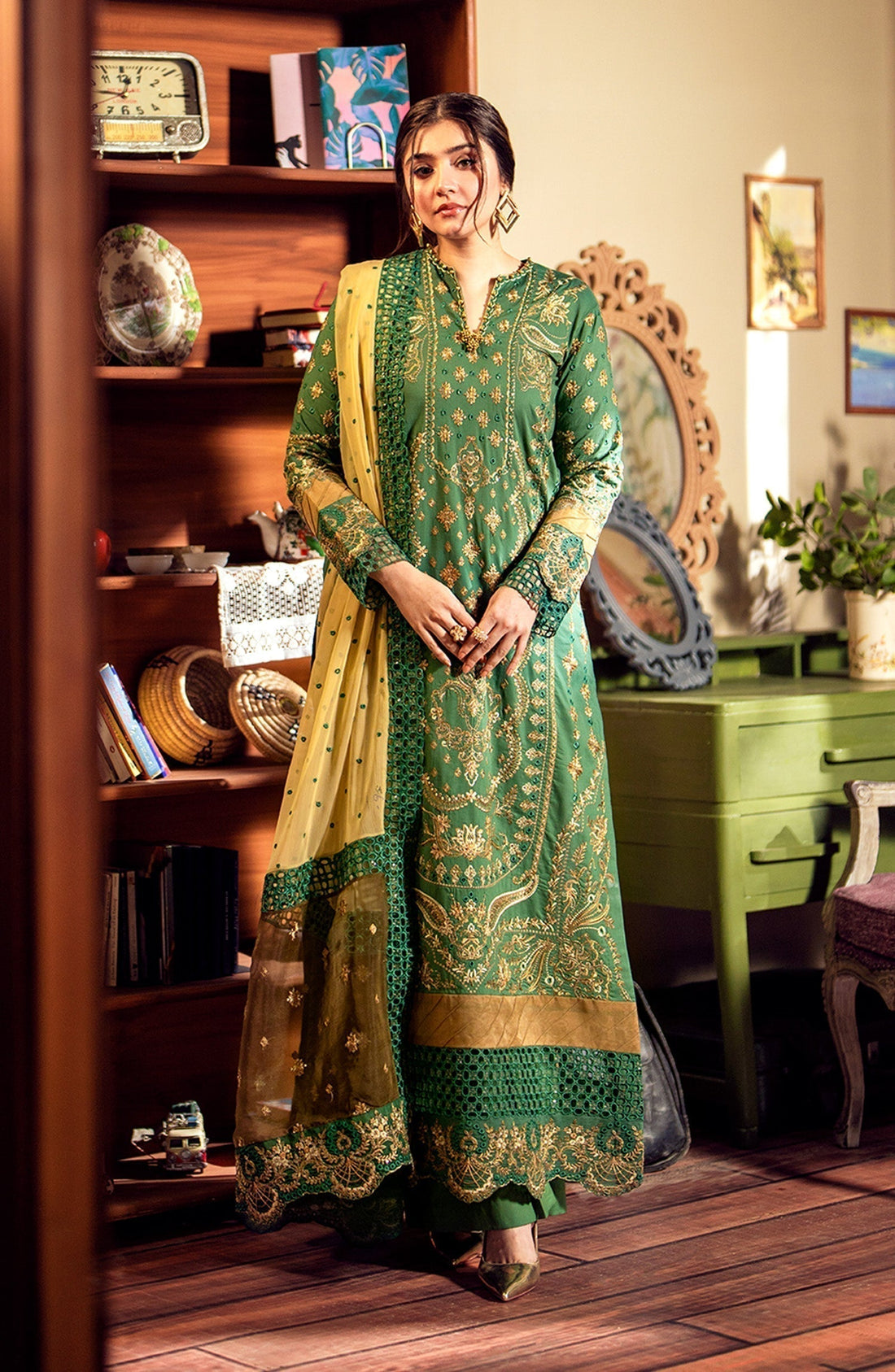 Maryum N Maria | Luxury Lawn 24 | Dure -  Maryum N Maria Luxury -  Saira Sultan