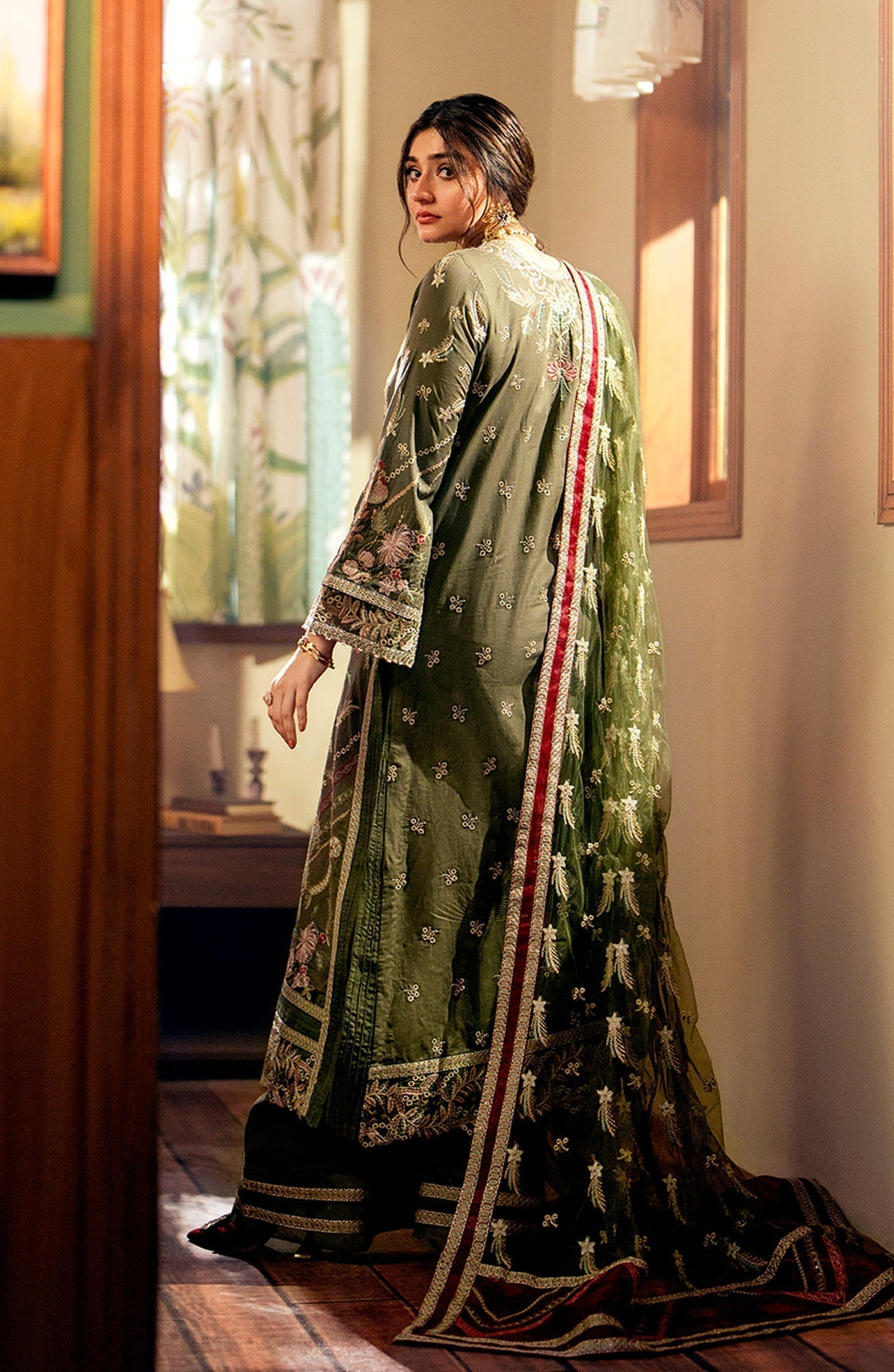Maryum N Maria | Luxury Lawn 24 | Amira -  Maryum N Maria Luxury -  Saira Sultan