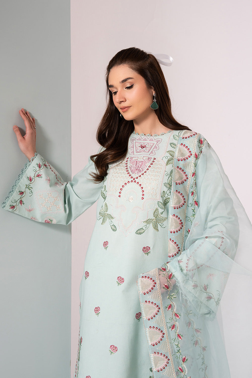 Maryum N Maria | Zuhur 25 | YARA M Sky Blue Lawn