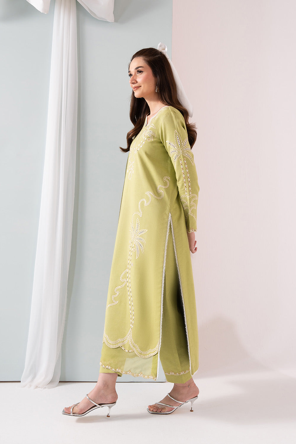 Maryum N Maria | Zuhur 25 | ELORA M Neon Mint Lawn