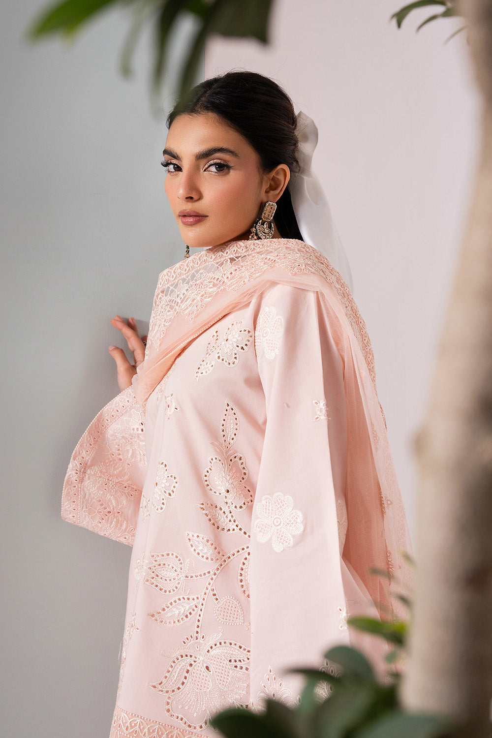 Maryum N Maria | Zuhur 25 | SILA L Light Pink Lawn