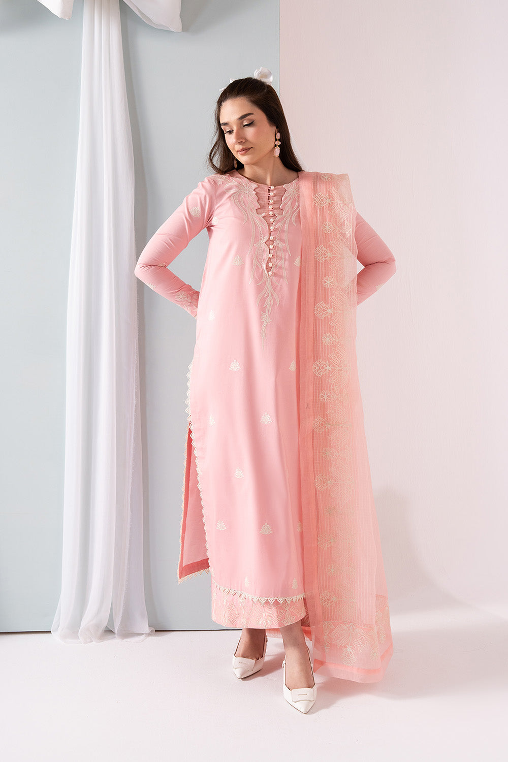 Maryum N Maria | Zuhur 25 | ARELA XS Light Pink Lawn