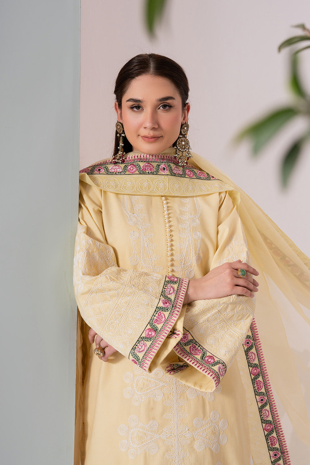 Maryum N Maria | Zuhur 25 | ELLA L Pastel Yellow Lawn
