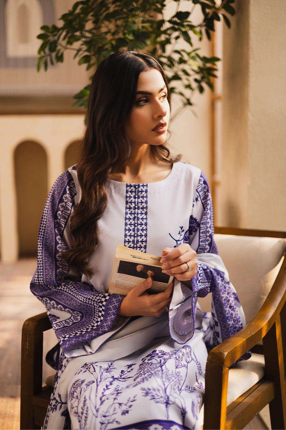 Maryum N Maria | Ceil 25 | ARYANA L Light Gray Silk