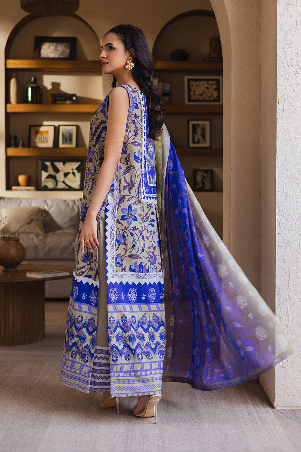 Maryum N Maria | Ceil 25 | CYRA XS Cloud Gray Silk