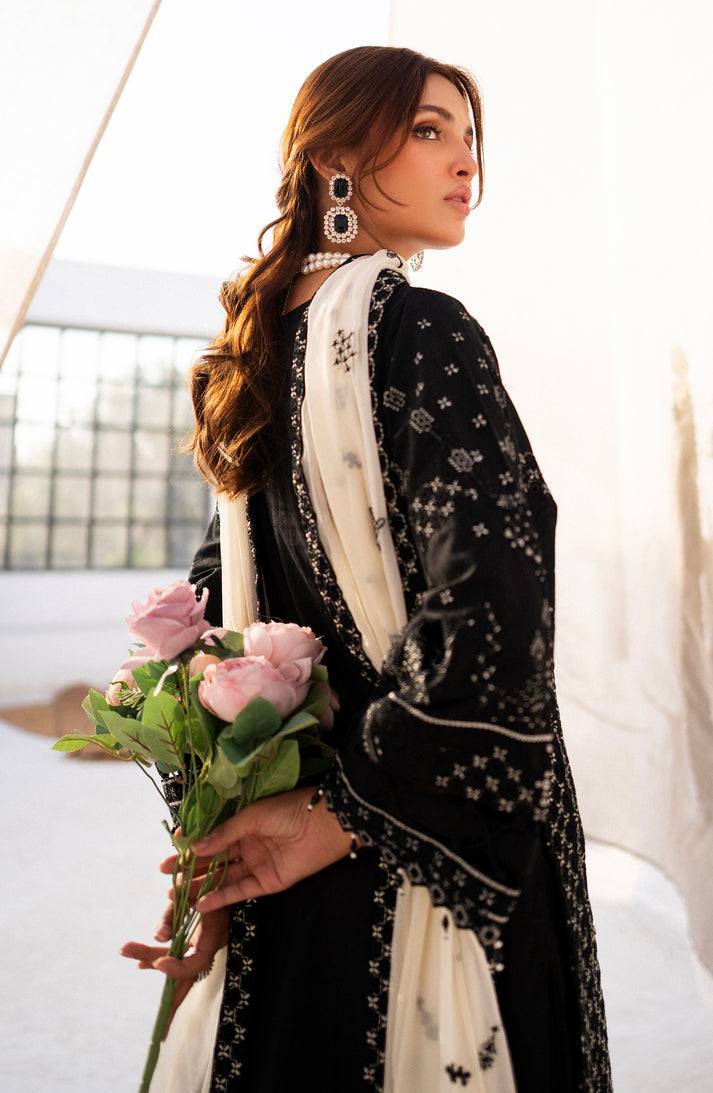 Emaan Adeel | Melisa Luxury Formals | ORAZIO - Pakistani Designer Dress - by Emaan Adeel | Type: Formal - 100% Original at Saira Sultan