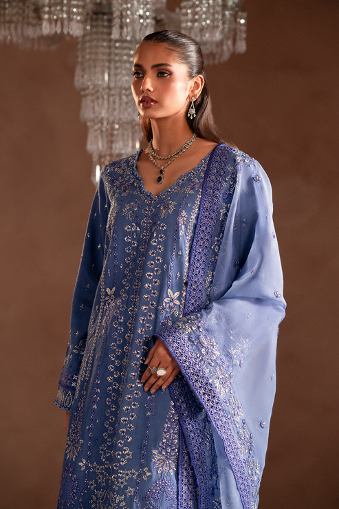 Emaan Adeel | Selene Formals | LUNELLE L Blue Gray Korean Raw Silk