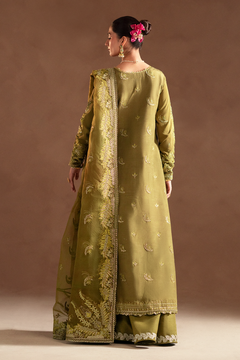 Emaan Adeel | Selene Formals | AURELIA XS Mustard Korean Raw Silk
