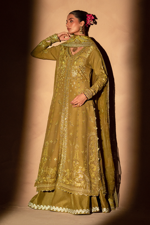 Emaan Adeel | Selene Formals | AURELIA Custom Size Mustard Korean Raw Silk