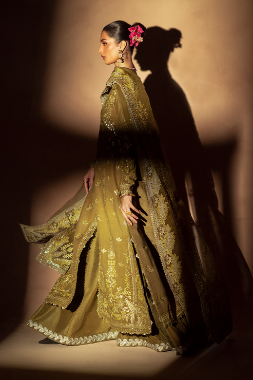 Emaan Adeel | Selene Formals | AURELIA XL Mustard Korean Raw Silk