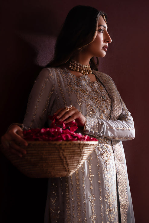 Emaan Adeel | Nooresha Formals 25 | Sahira M Lilac Chiffon