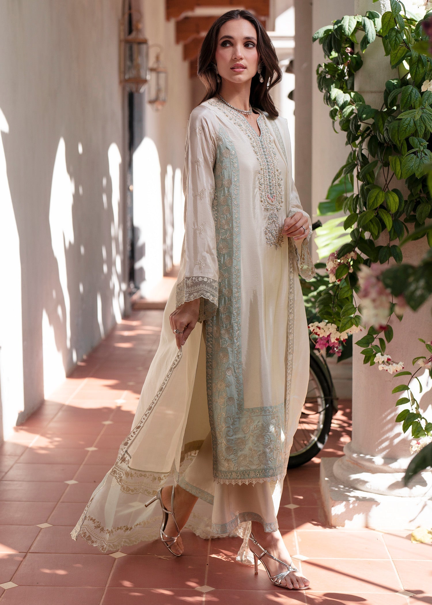 Mehak Yaqoob | Marvi Festives | Luna