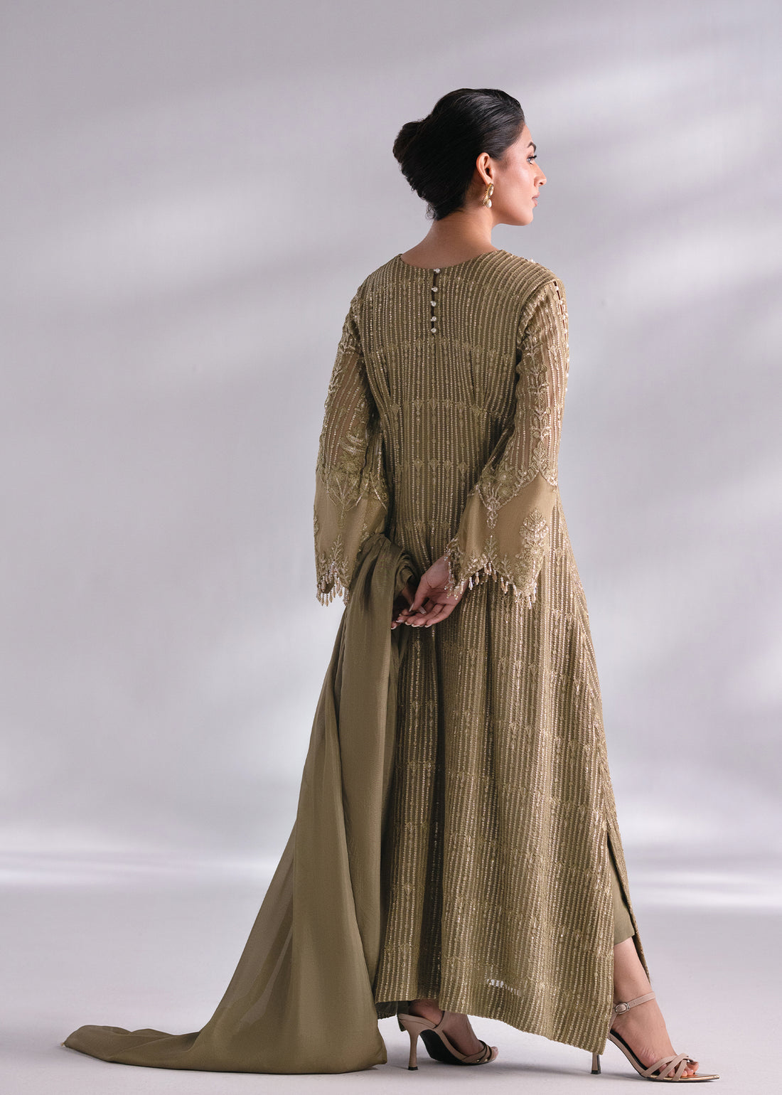 Mehak Yaqoob | Enchante The Luxe Edit | Peridot XS Olive Chiffon