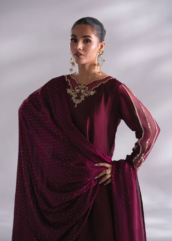 Mehak Yaqoob | Enchante The Luxe Edit | Garnet L Magenta Pure Sheesha Silk