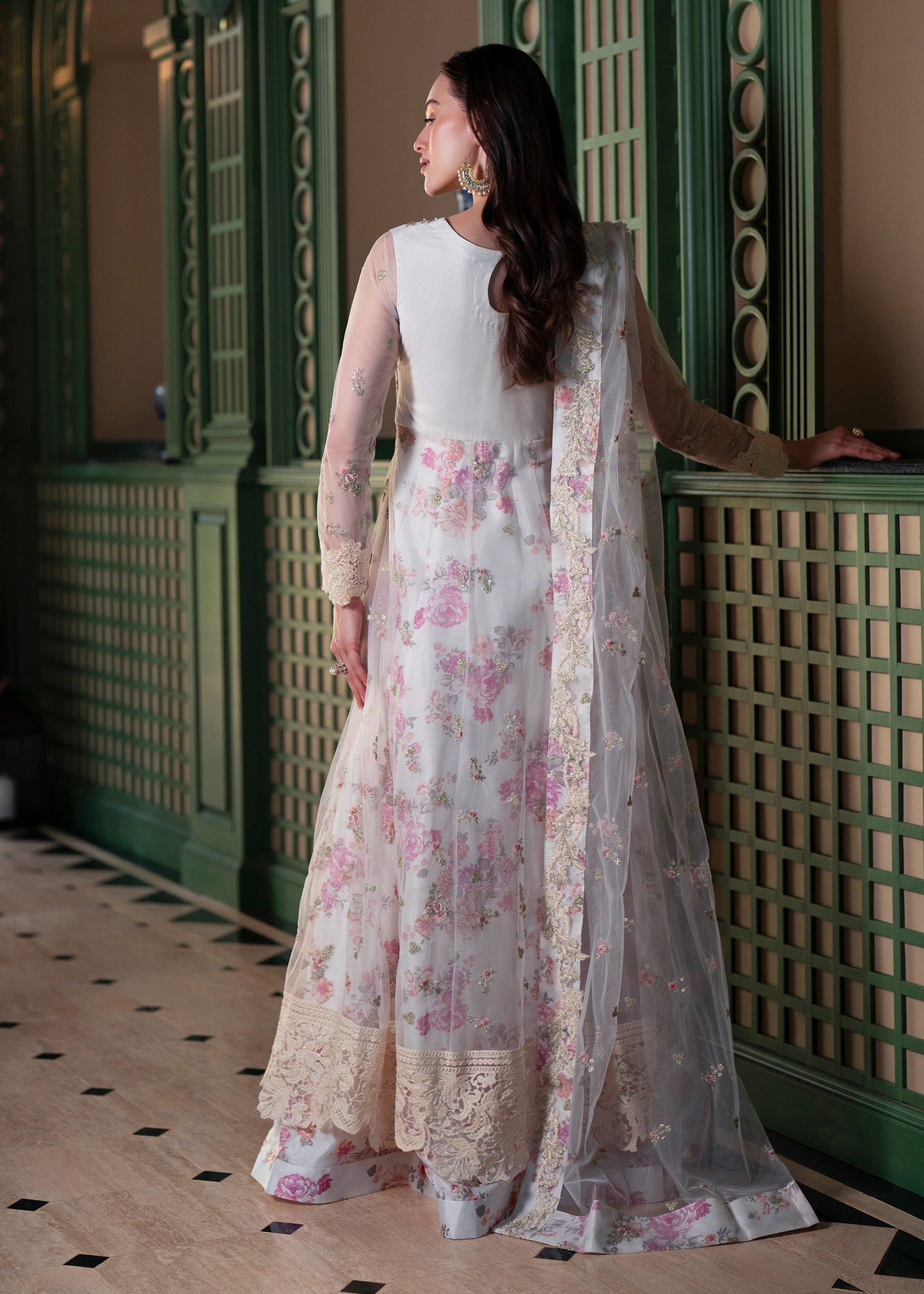 Mehak Yaqoob | Marvi Festives | Kiara S Off White Net