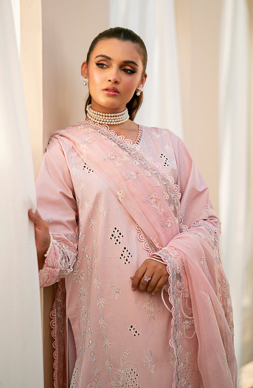 Emaan Adeel | Navaeh Luxury Pret | ZARIA - Pakistani Designer Dress - by Emaan Adeel | Type: Luxury - 100% Original at Saira Sultan