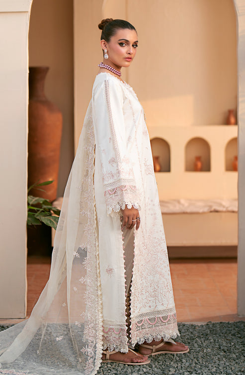 Emaan Adeel | Navaeh Luxury Pret | CELESTE - Pakistani Designer Dress - by Emaan Adeel | Type: Luxury - 100% Original at Saira Sultan