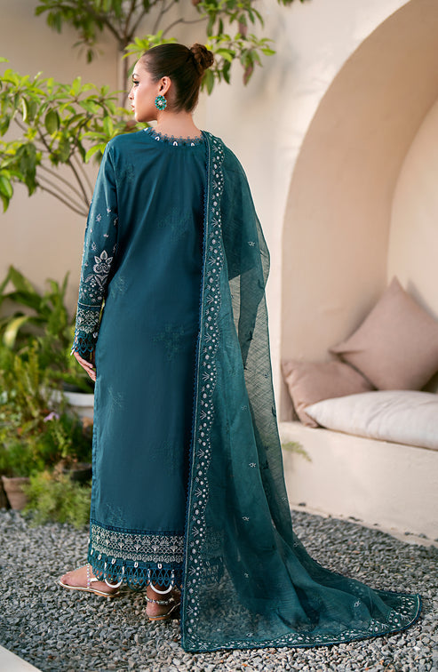 Emaan Adeel | Navaeh Luxury Pret | EDEN - Pakistani Designer Dress - by Emaan Adeel | Type: Luxury - 100% Original at Saira Sultan