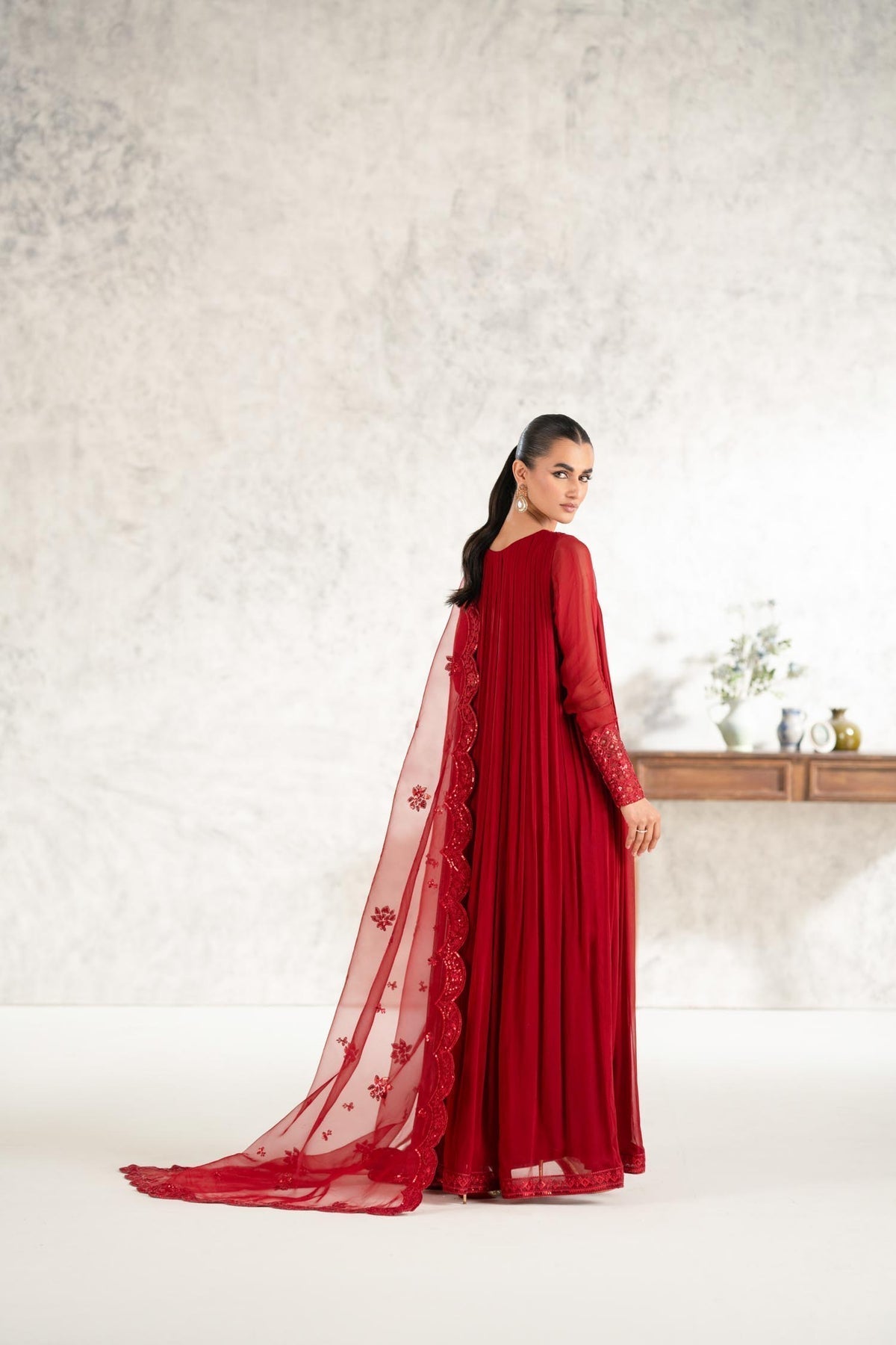 Akbar Aslam | Formal Pret | Nigar S Red Chiffon