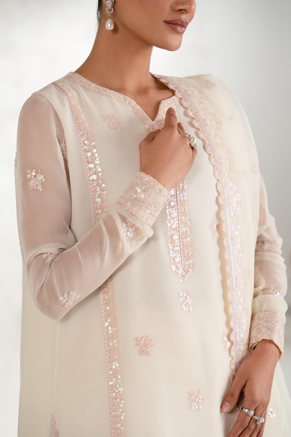 Akbar Aslam | Formal Pret | Mehr L Off White Chiffon